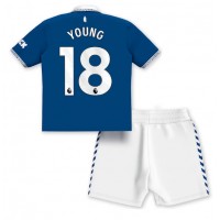 Billiga Everton Ashley Young #18 Barnkläder Hemma fotbollskläder till baby 2023-24 Kortärmad (+ Korta byxor)